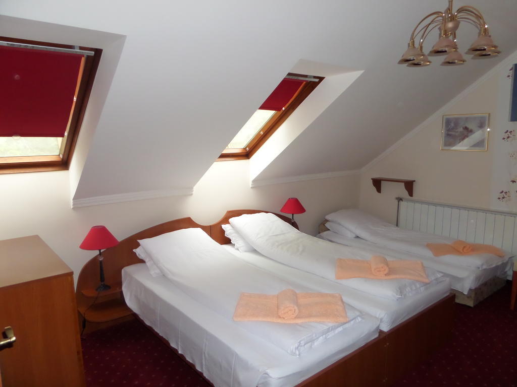 Platan Szallashely Hotel Sándorfalva Værelse billede